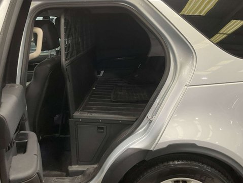 Land Rover Discovery 3.0 Discovery SE SD6 Auto 4WD 10