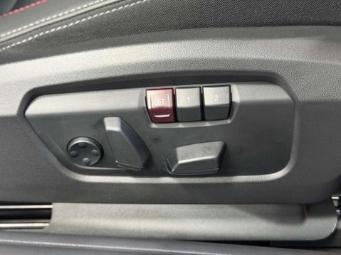 Mini Hatch 2.0S Sport Hatchback 3dr Petrol Steptronic Euro 6 (s/s) (204 ps) 67