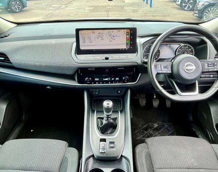 Nissan Qashqai 1.3 Qashqai Acenta Premium DiG-T MHEV 5dr 2