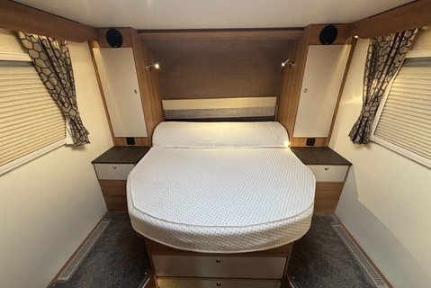 Bailey Autograph 79-4i 165ps 4 Berth Island Bed Motorhome 19