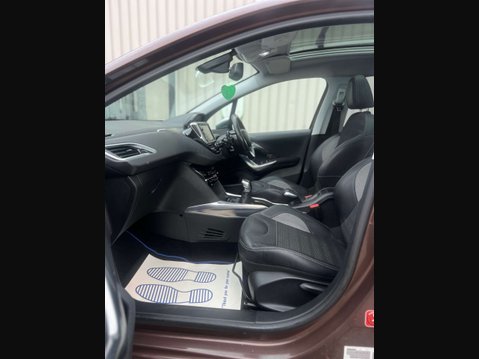 Peugeot 2008 1.6 2008 Allure e-HDi 5dr 14