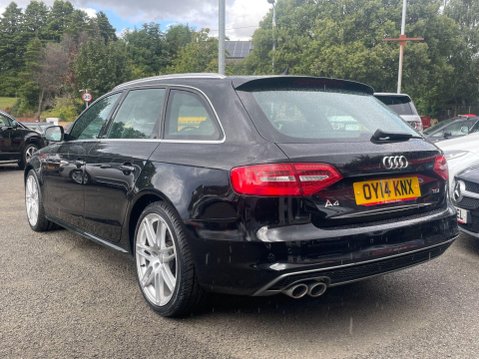 Audi A4 2.0 TDI S line Euro 5 (s/s) 5dr 9