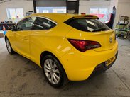 Vauxhall Astra GTC 1.7 CDTi ecoFLEX 109g SRi Euro 5 (s/s) 3dr 4