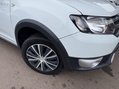 Dacia Sandero Stepway 1.5 dCi Laureate Euro 5 5dr 27