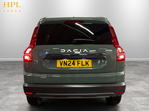 Dacia Jogger 1.6 Hybrid Expression MPV 5dr Petrol Hybrid Auto Euro 6 (s/s) (140 ps) Air 6