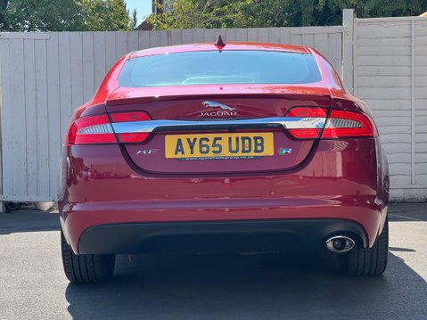 Jaguar XF 2.2d R-Sport Saloon 4dr Diesel Auto Euro 5 (s/s) ( 9