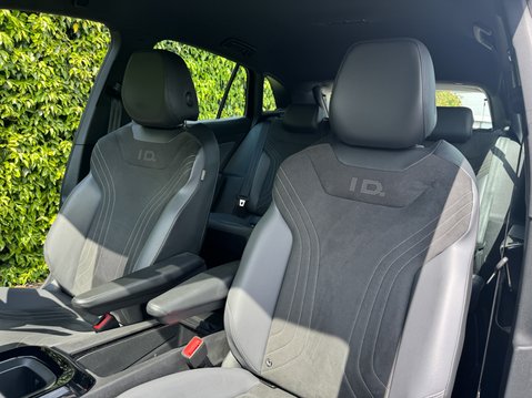 Volkswagen Id.4 Pro 77kWh Life SUV 5dr Electric Auto (174 ps) 10