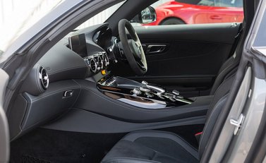 Mercedes-Benz AMG GT R GT R 14