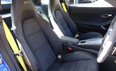 Porsche 911 (991) GT3 10