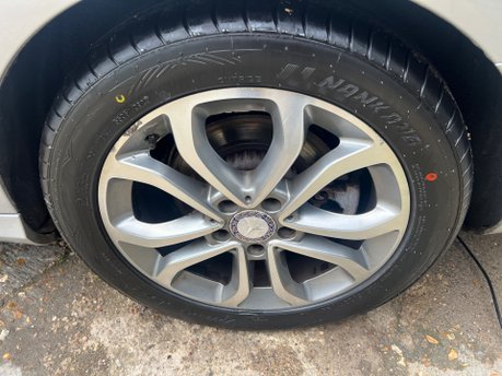 Mercedes-Benz C Class C250 BLUETEC SPORT 21