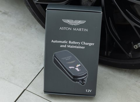 Aston Martin V8 Vantage 29