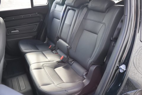 Land Rover Defender 110 2026 D350 HARD TOP X-DYNAMIC HSE  GENUINE REAR SEATS FITTED  16