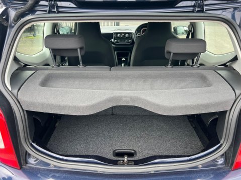 Volkswagen Up 1.0 High up! Euro 5 3dr 25