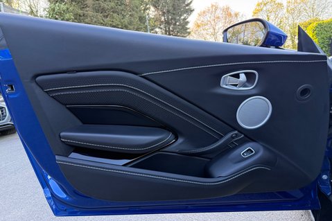Aston Martin Vantage V12 ROADSTER - QUICKSILVER EXHAUST - 1 OF 249 MADE -FULL PPF -A/M WARRANTY 35