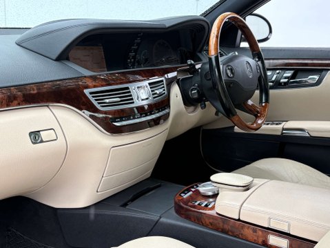 Mercedes-Benz S Class 3.0 S320 CDi Auto 4dr 63