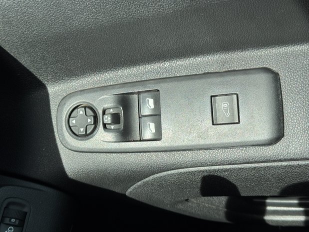 Peugeot Partner LWB L2H1 Low Roof Asphalt Air Con Nav Sensors EURO 6 NO VAT 22