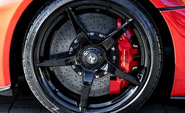 Ferrari LaFerrari 12