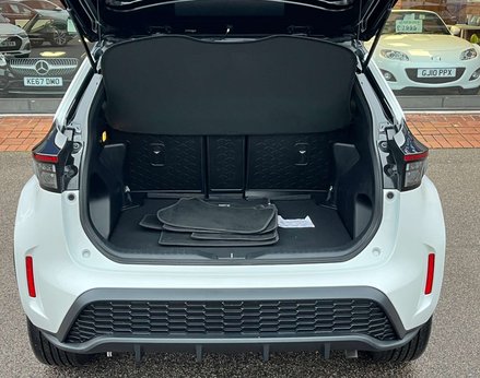 Toyota Yaris Cross 1.5 Yaris Cross GR Sport HEV Auto 5dr 61