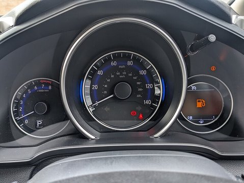 Honda Jazz I-VTEC SPORT NAVI 29