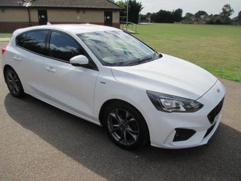 Ford Focus 1.0T EcoBoost ST-Line Euro 6 (s/s) 5dr 1