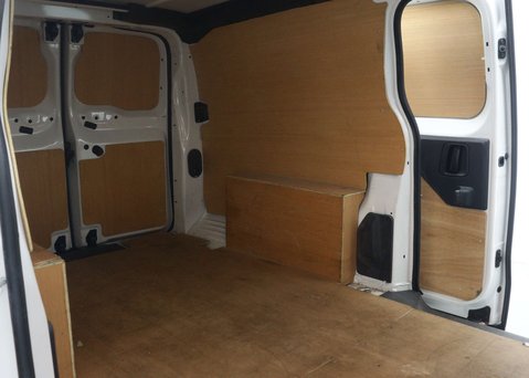 Vauxhall Vivaro 3100 75kWh Dynamic Panel Van 5dr Electric Auto L2 H1 (136 ps) 41
