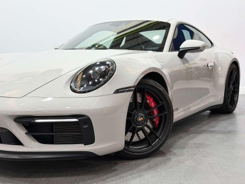 Porsche 911 3.0T 992 Carrera 4 GTS Coupe 2dr Petrol PDK 4WD Euro 6 (s/s) (480 ps) 13