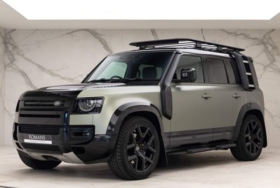 Land Rover Defender V8