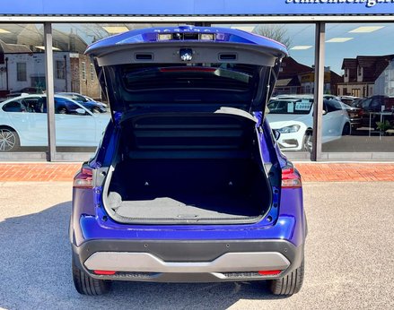 Nissan Qashqai 1.3 Qashqai N-Connecta DiG-T MHEV 5dr 68