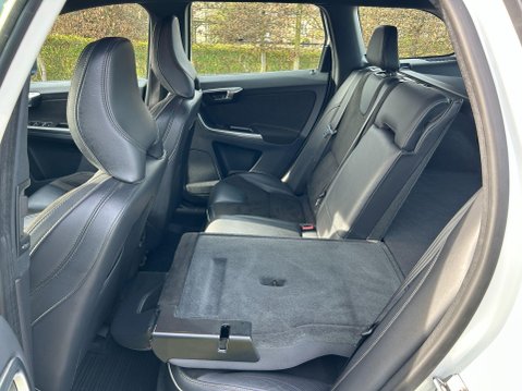 Volvo XC60 2.0 D4 R-Design Nav Auto Euro 6 (s/s) 5dr 14