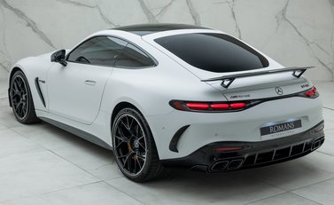 Mercedes-Benz Amg GT 63 Ultimate 12