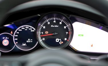 Porsche Cayenne Turbo 15