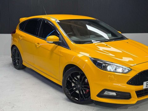 Ford Focus 2.0 Focus ST-3 T 5dr 12