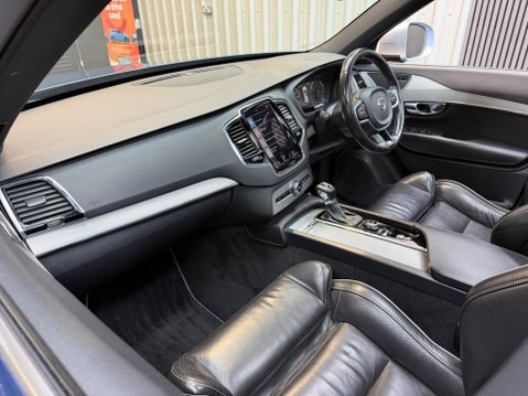 Volvo XC90 2.0 D5 PowerPulse R-Design Auto 4WD Euro 6 (s/s) 5dr 60