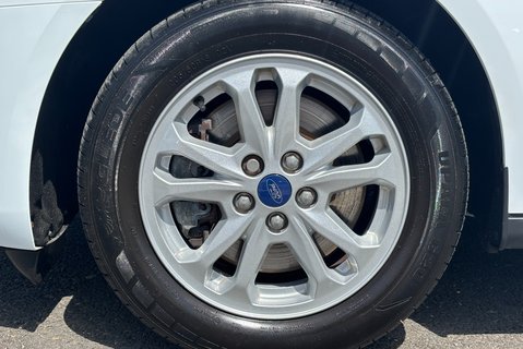 Ford Transit Connect 240 L2 Limited 120 ps Panel Van 31