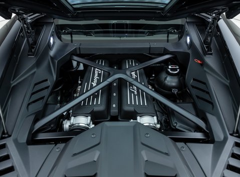 Lamborghini Huracan LP640-4 EVO 34