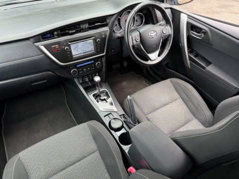 Toyota Auris **SORRY NOW SOLD** 25