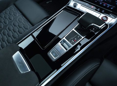 Audi RS6 Avant Performance Carbon Vorsprung 18