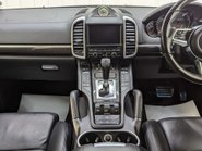 Porsche Cayenne 4.8 Cayenne V8 T Tiptronic S 4WD 5dr 69