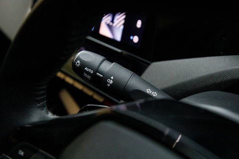 Peugeot 308 PURETECH S/S SW ALLURE 15