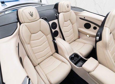 Maserati Grancabrio SPORT 10