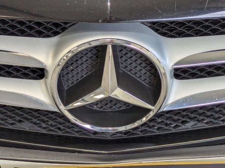 Mercedes-Benz C Class 2.1 C250 AMG Line Bluetec Auto 5dr 22