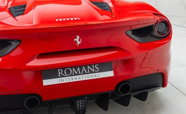 Ferrari 488 SPIDER 31