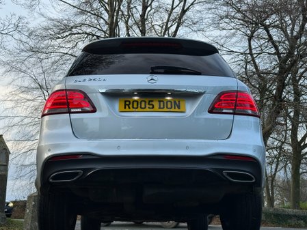 Mercedes-Benz GLE GLE 250 D 4MATIC AMG LINE 21