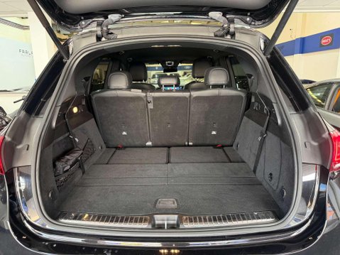 Mercedes-Benz GLE 2.0 GLE300d AMG Line SUV 5dr Diesel G-Tronic 4MATIC Euro 6 (s/s) (245 ps) 44