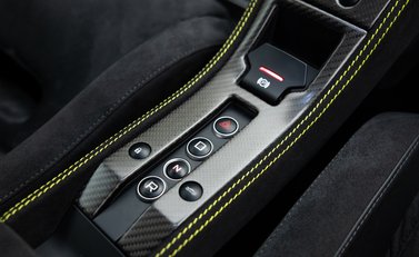 McLaren 675LT 24