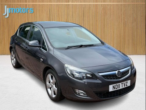 Vauxhall Astra 1.6 16v SRi Hatchback 5dr Petrol Auto Euro 5 (115 ps) 4