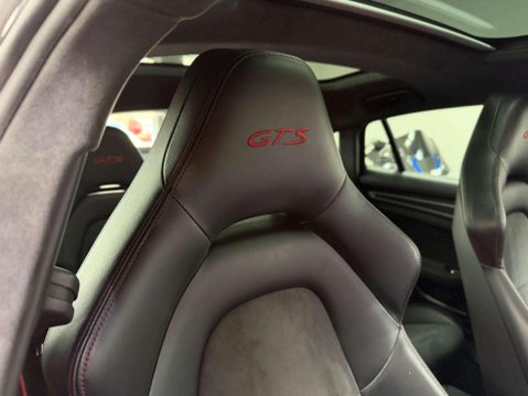 Porsche Panamera 4.0T V8 GTS Saloon 5dr Petrol PDK 4WD Euro 6 (s/s) (460 ps) 46
