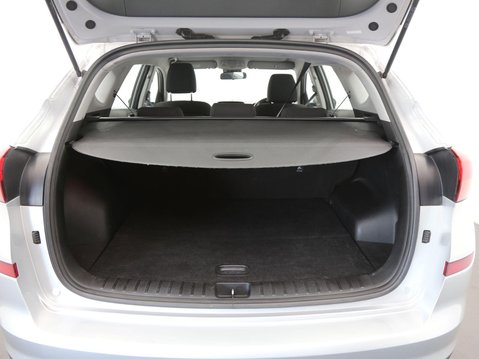Hyundai TUCSON 1.6 GDi S Connect Euro 6 (s/s) 5dr 28