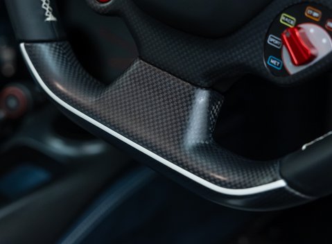 Ferrari 488 Pista 16