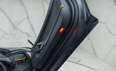 Lamborghini Aventador S LP 740-4 ROADSTER 26